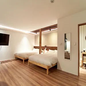  Guest house The Lobs, Rusutsu